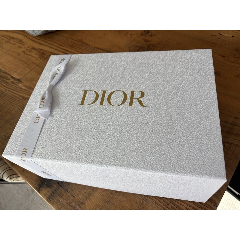 New Empty Authentic Luxury Christian Dior Gift Box With Tissue and Ribbon